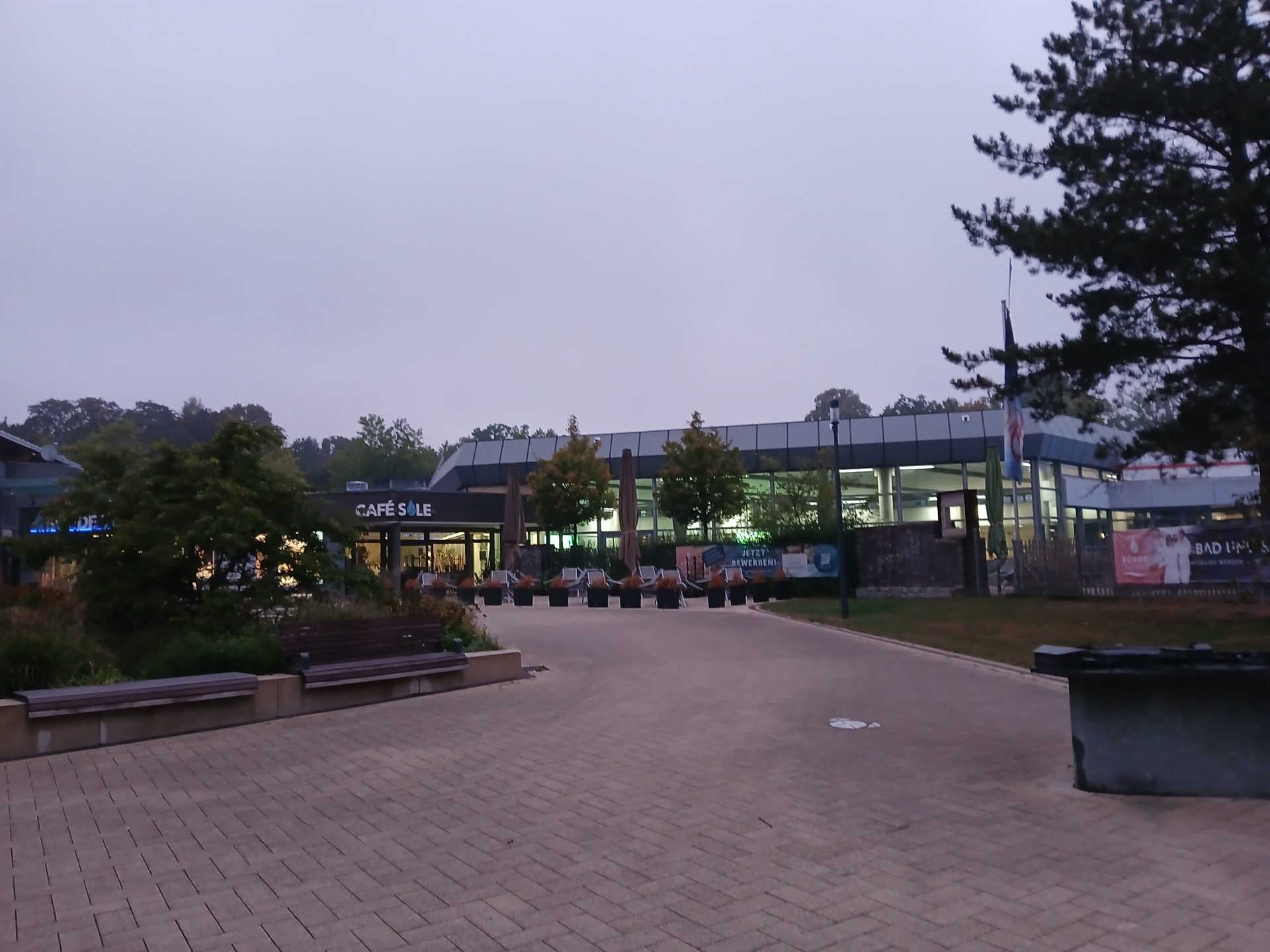 Außenansicht und Eingang des Cafe Sole in Bad Sassendorf